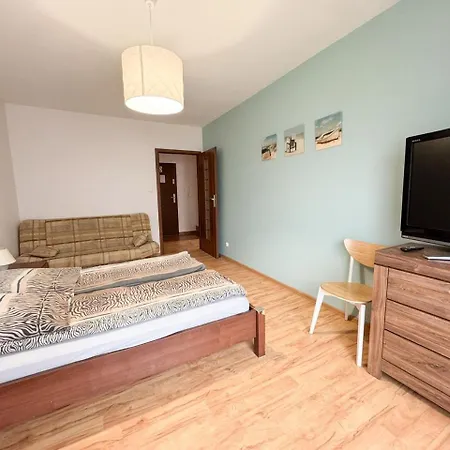 Maki Marea ミエンジズドロイェ